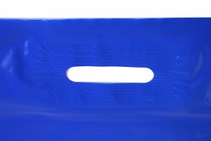 Пакет ПВД синий, с вырубной ручкой 30*40 70мкм, активированный, для шелкографии.5678/02s