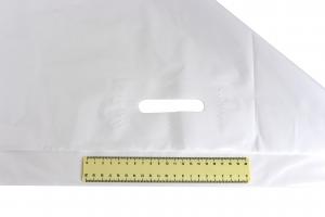 Пакет ПВД белый, с вырубной ручкой 70*60 70мкм, активированный, для шелкографии.5678/04-190