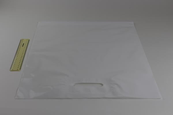Пакет ПВД белый, с вырубной ручкой 40*50 70мкм, активированный, для шелкографии.5678/02p