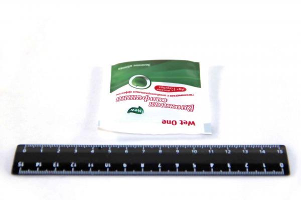 Салфетка влажная в индивидуальной упаковке Wet One Зелёное яблоко.56476/90