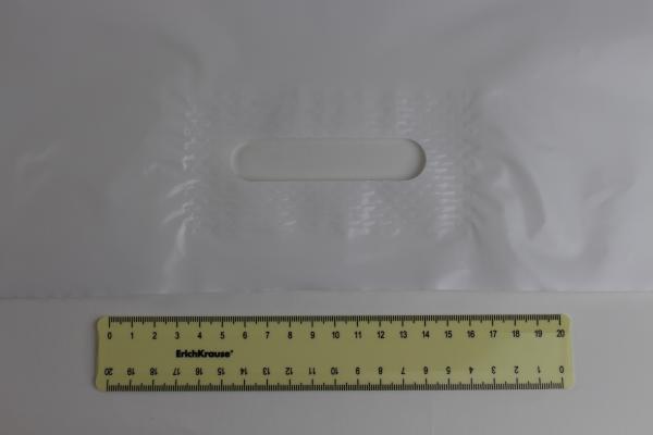 Пакет ПВД белый, с вырубной ручкой 40*50 70мкм, активированный, для шелкографии.5678/02p