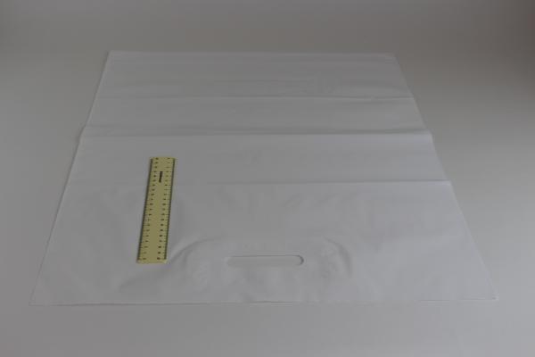 Пакет ПВД белый, с вырубной ручкой 50*60 70мкм, активированный, для шелкографии.5678/03p